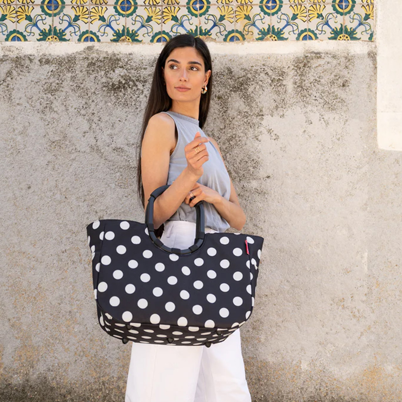 Einkaufstasche loopshopper L frame dots white