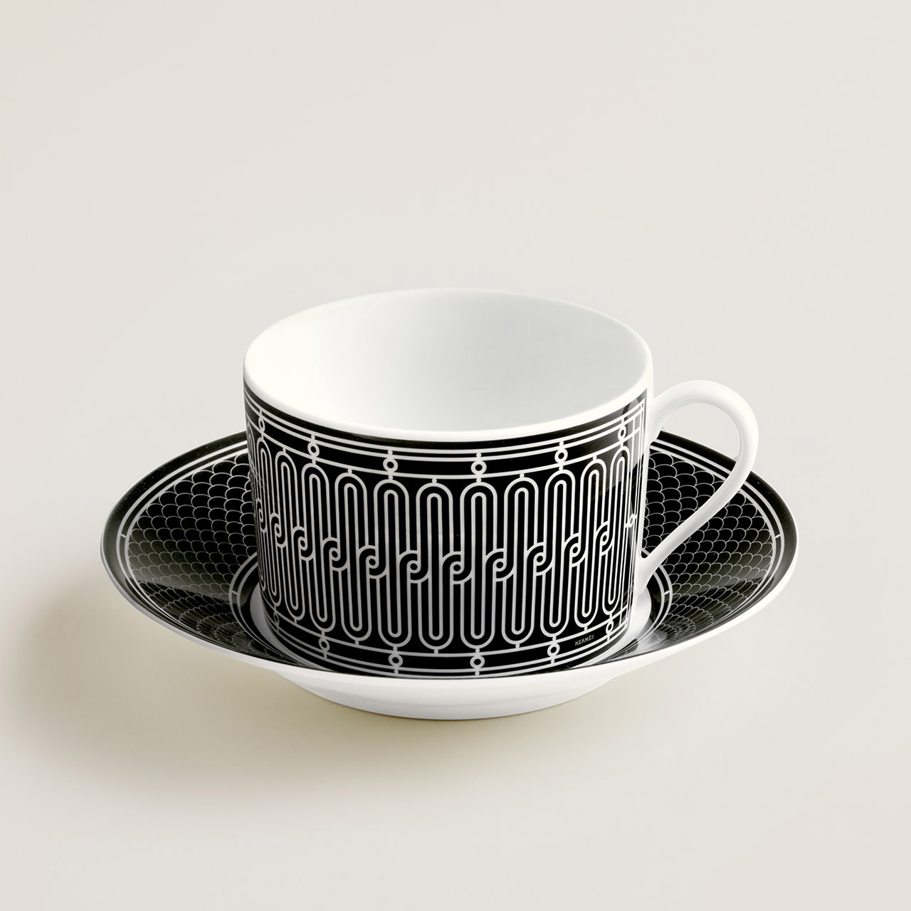 Breakfast Cup with Saucer 0.34 l