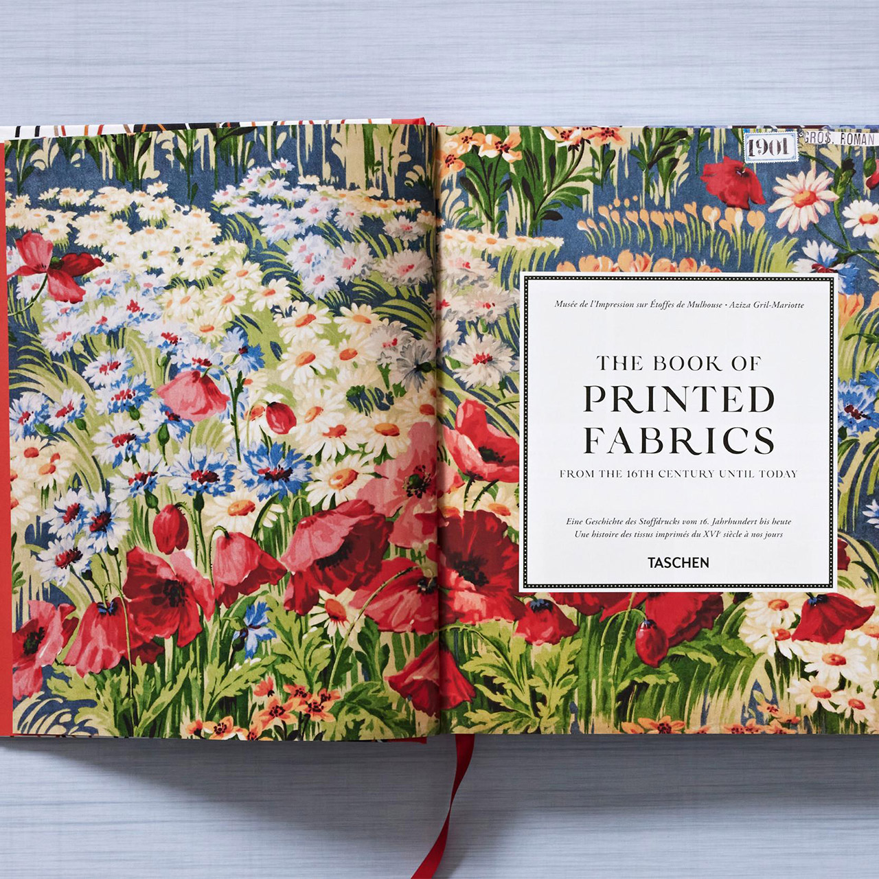 The Book of Printed Fabrics. From the 16th century until today