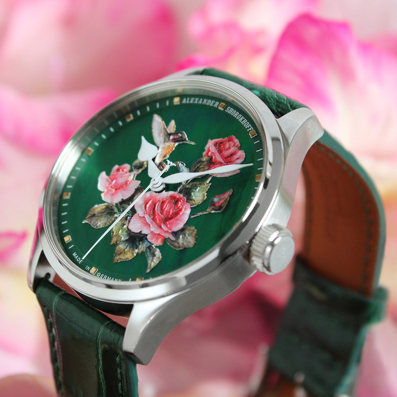 Wristwatch automatic green