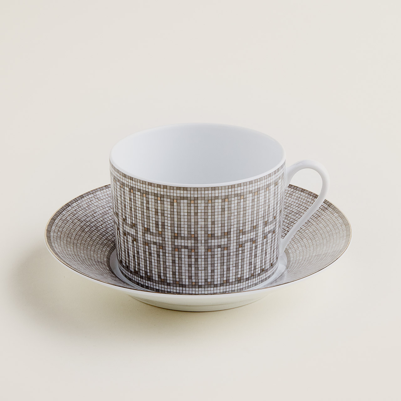 Breakfast cup with saucer 0.34 l