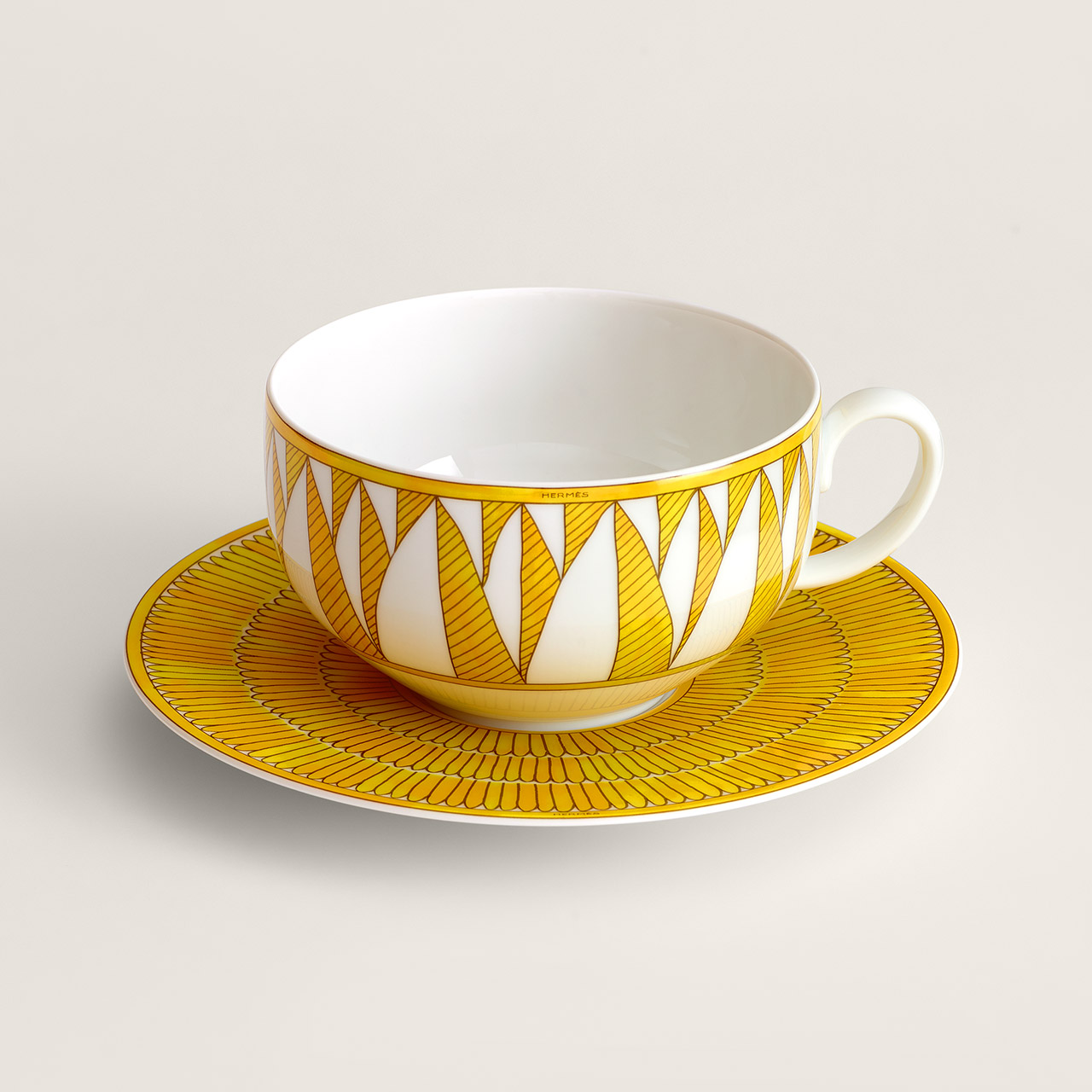 Breakfast cup with saucer 0.35 l